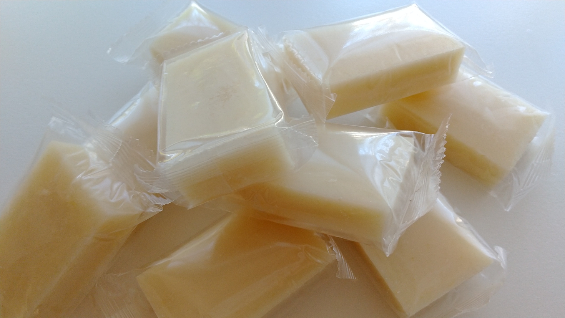 【1月10日　松本市村井町】お餅つかみ取りに挑戦！